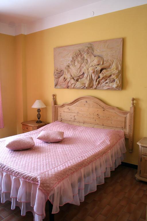 Hotel 5 Terre Nel Sole дева Марина Номер фото